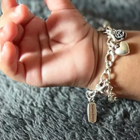 🆕 James Avery Sterling Silver Twist Charm Bracelet - Picture 7 of 16